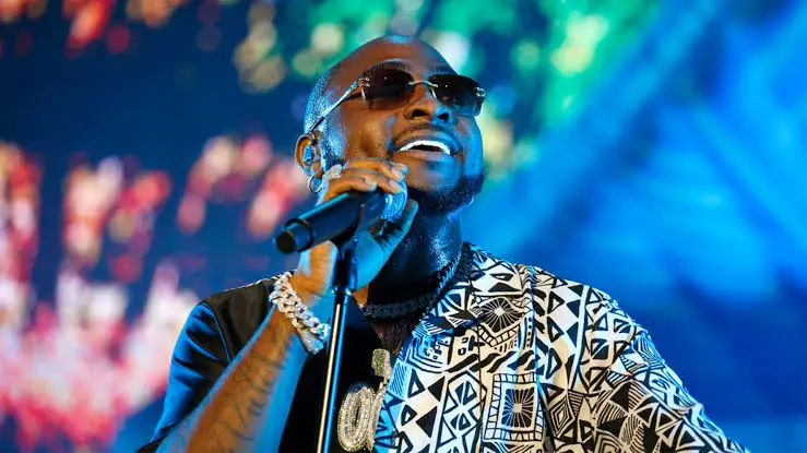 Davido Records Feat, Thrilled Fans With Electrifying Performance in Paris