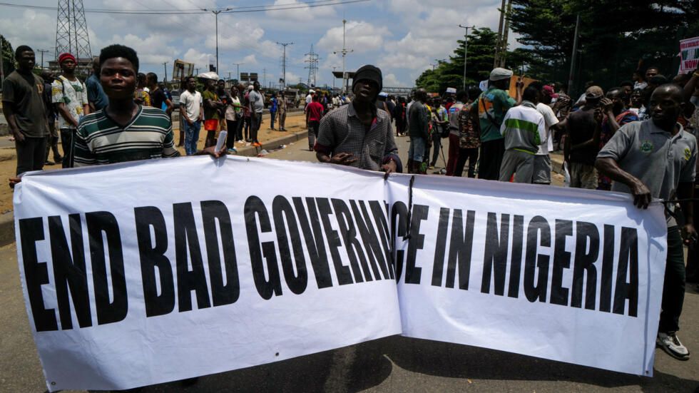 Endbadgovernment protest