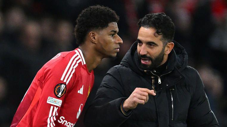 Coach Amorim Speaks on Plans for Rashford After Dropping Player