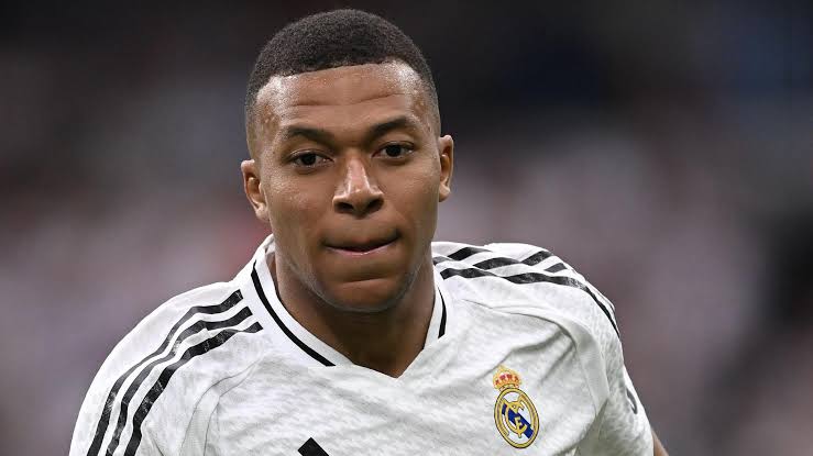 Mbappe to Inherit Iconic Shirt Number at Real Madrid debut season